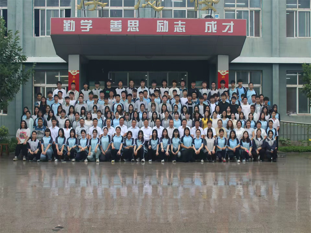 13b67a09730ce80bf5125db89070ec68.jpg